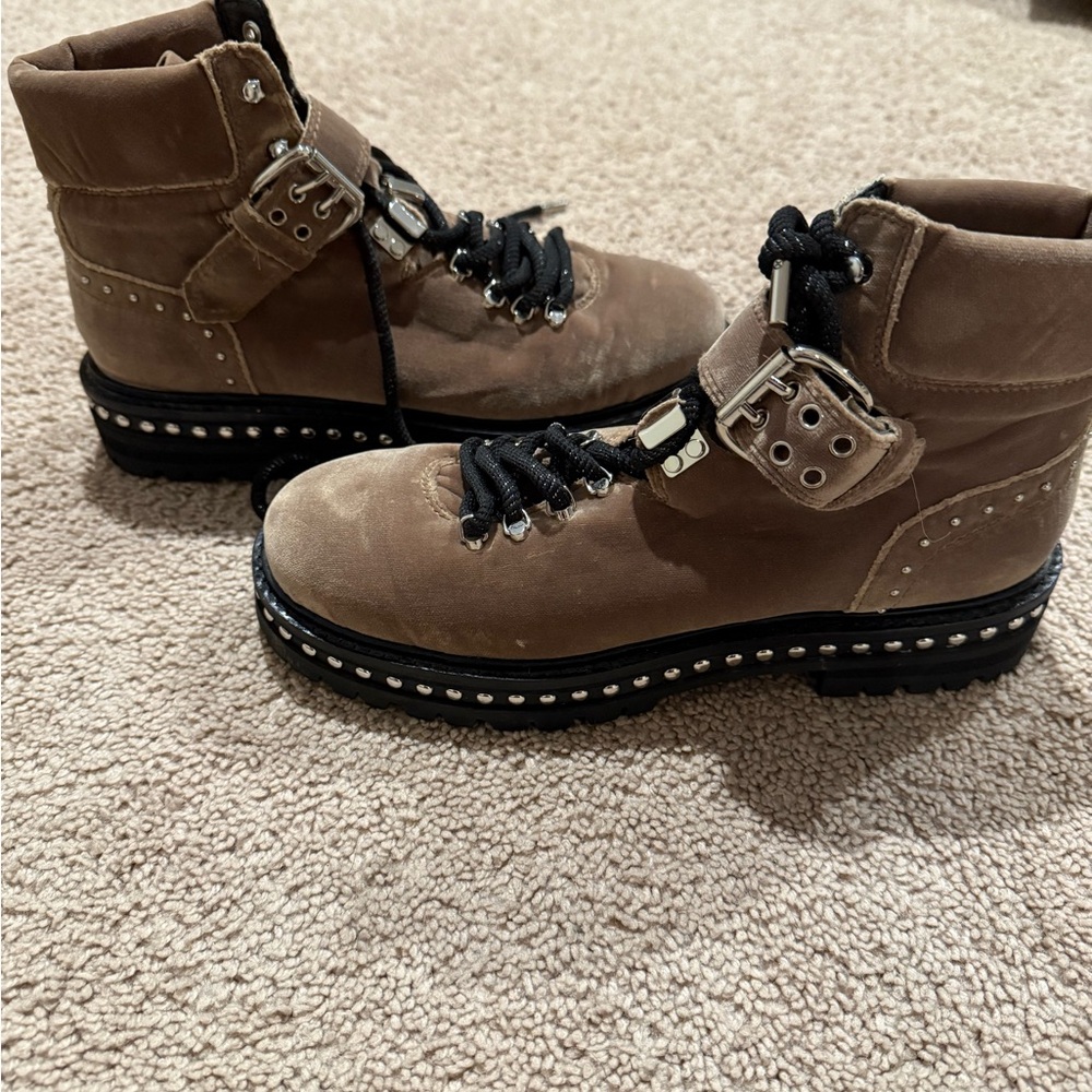 Lola Cruz Stylish Brown Ankle Boots with Studded Soles